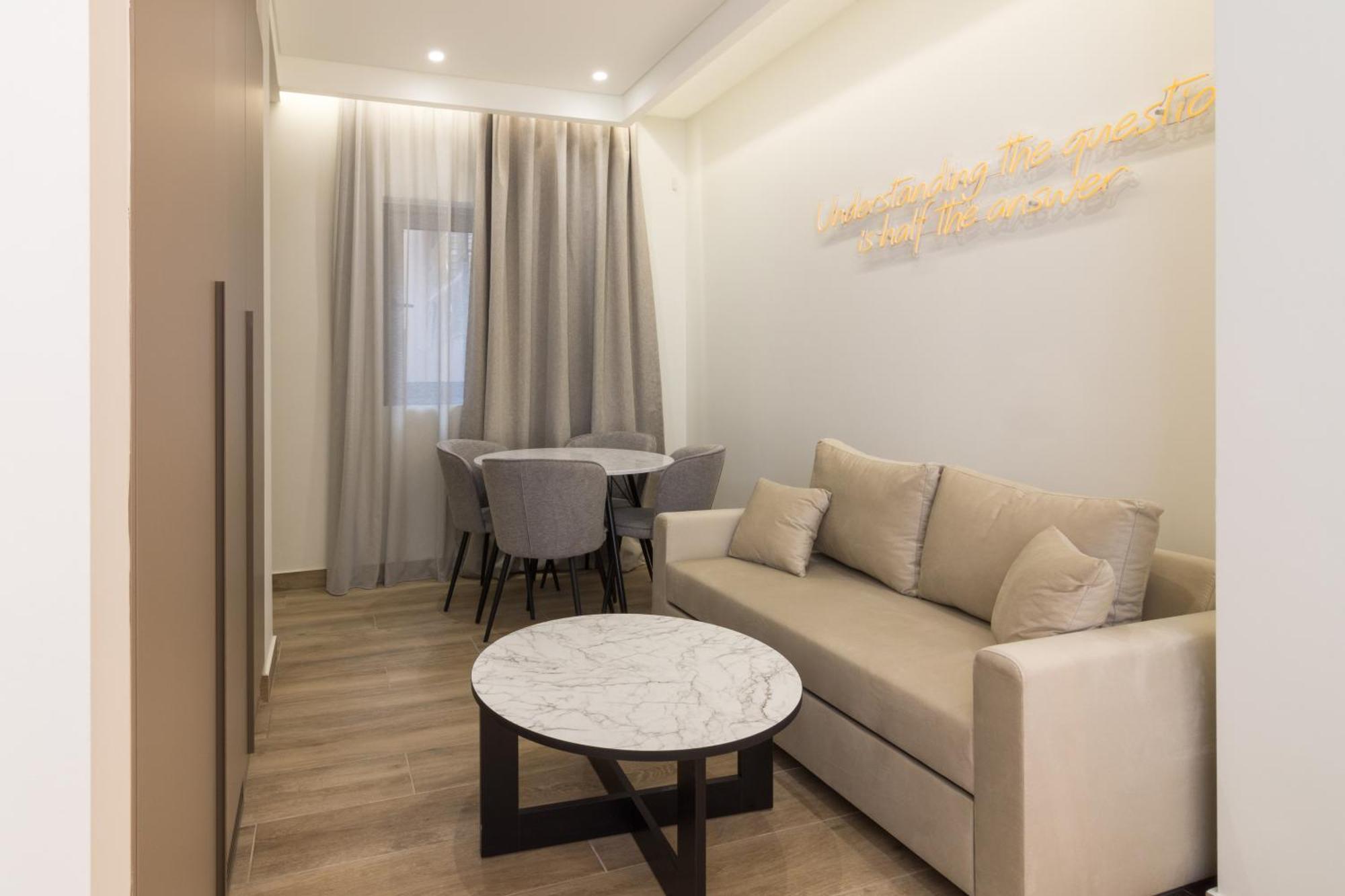 Socrates Fully Equipped Apartments With Unique Design Athena Bagian luar foto
