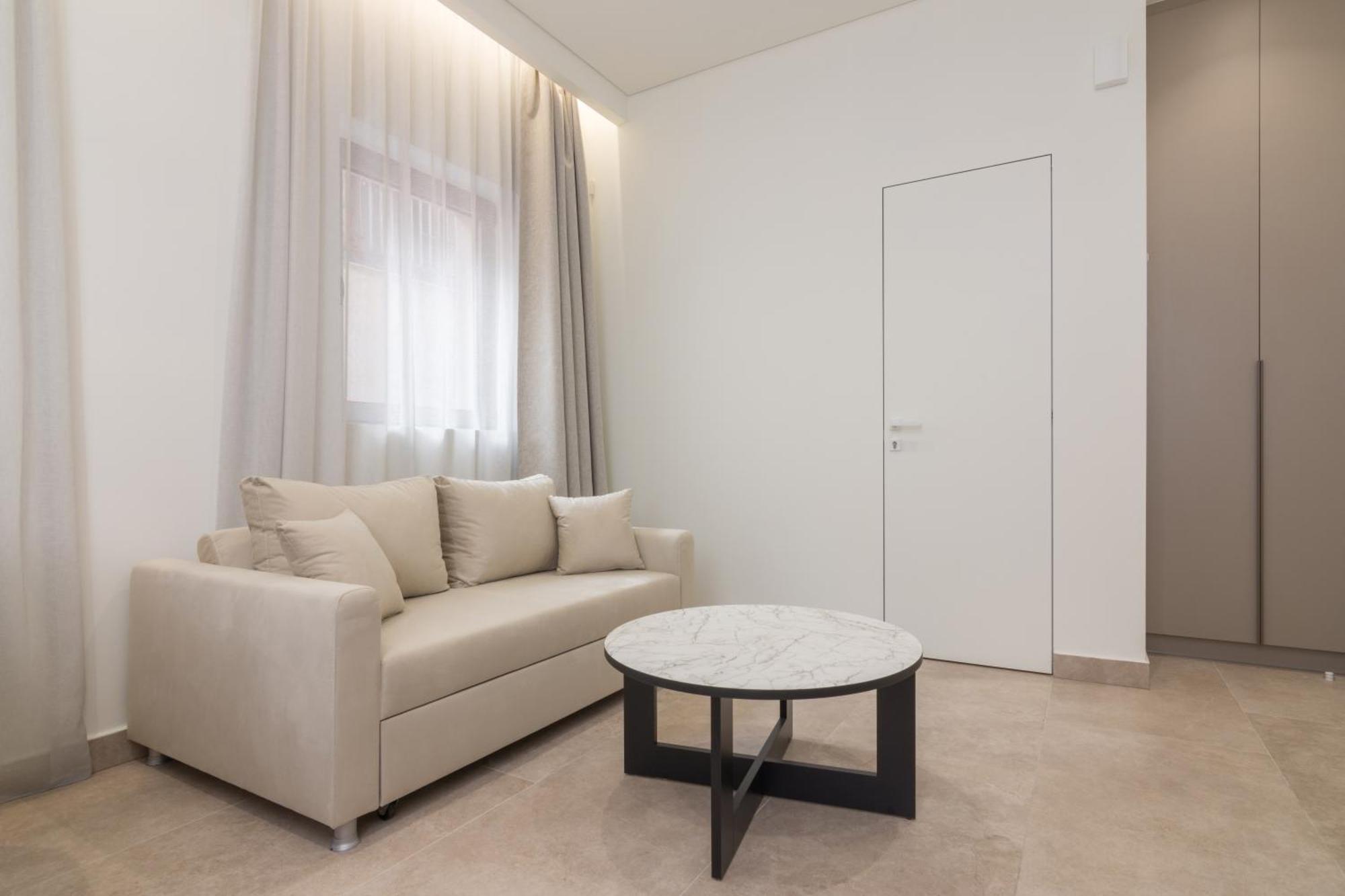 Socrates Fully Equipped Apartments With Unique Design Athena Bagian luar foto