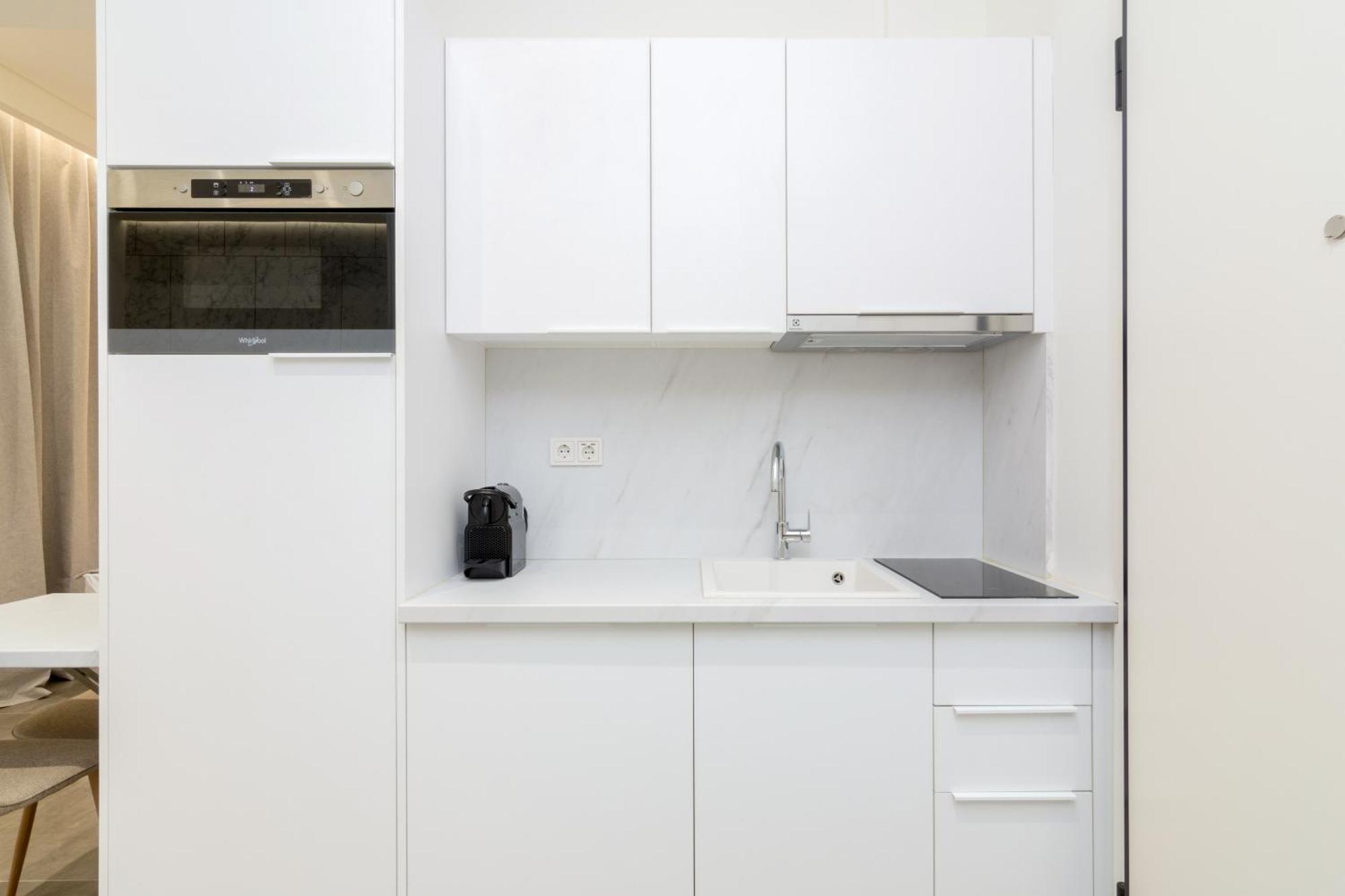 Socrates Fully Equipped Apartments With Unique Design Athena Bagian luar foto
