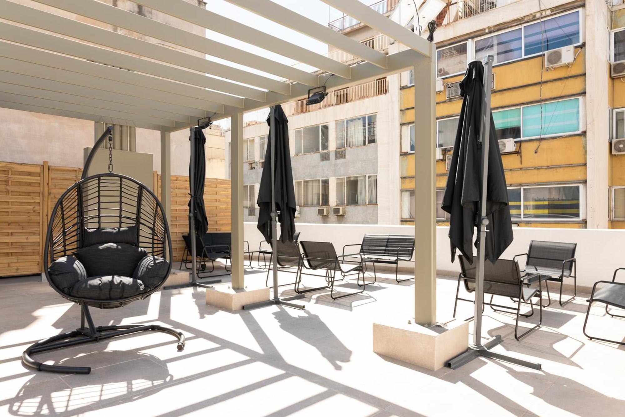 Socrates Fully Equipped Apartments With Unique Design Athena Bagian luar foto