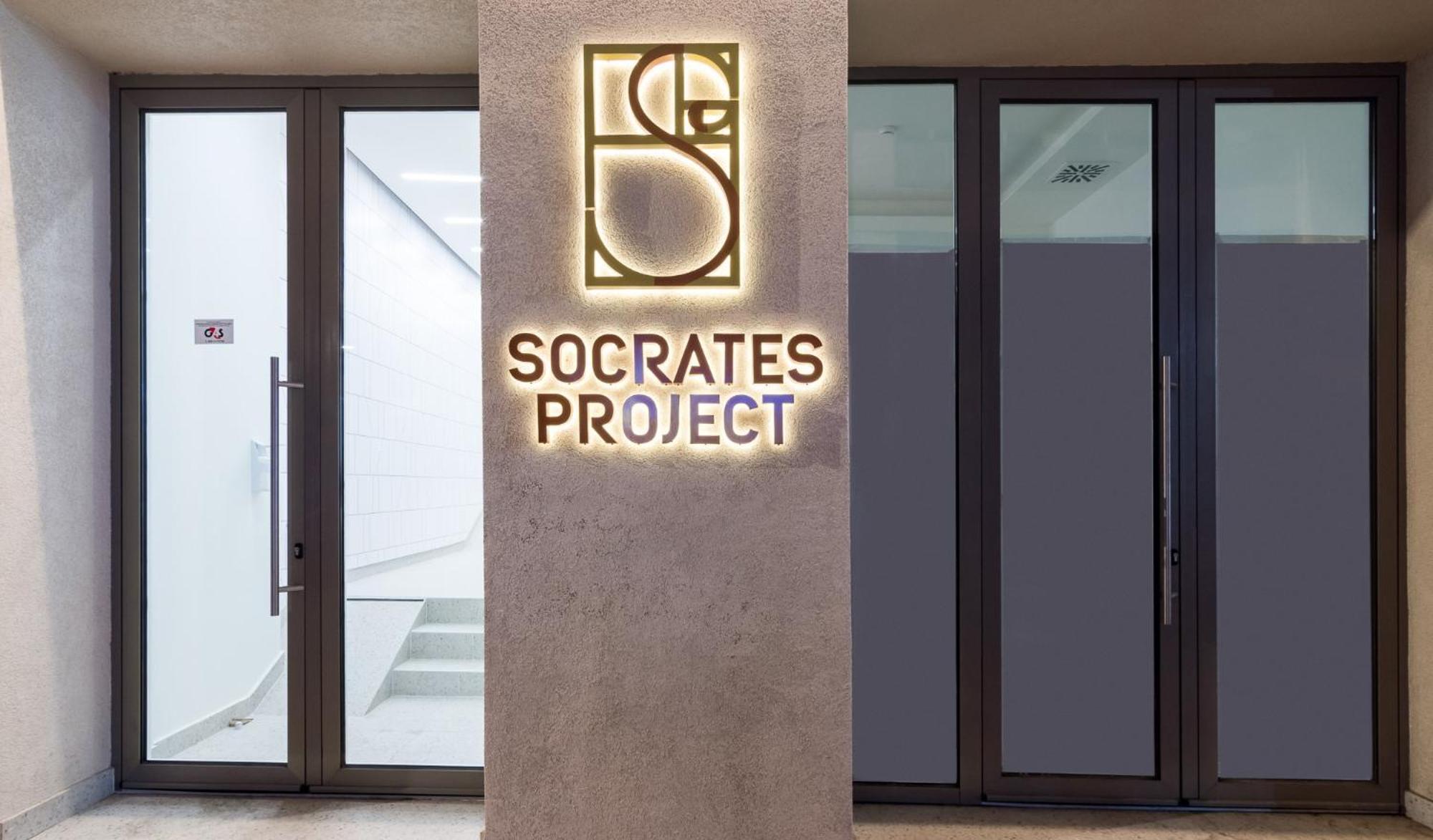 Socrates Fully Equipped Apartments With Unique Design Athena Bagian luar foto