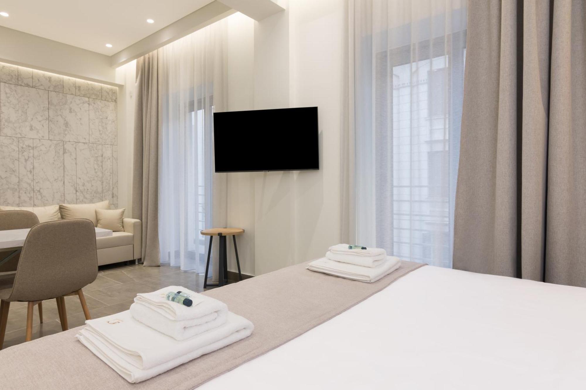 Socrates Fully Equipped Apartments With Unique Design Athena Bagian luar foto