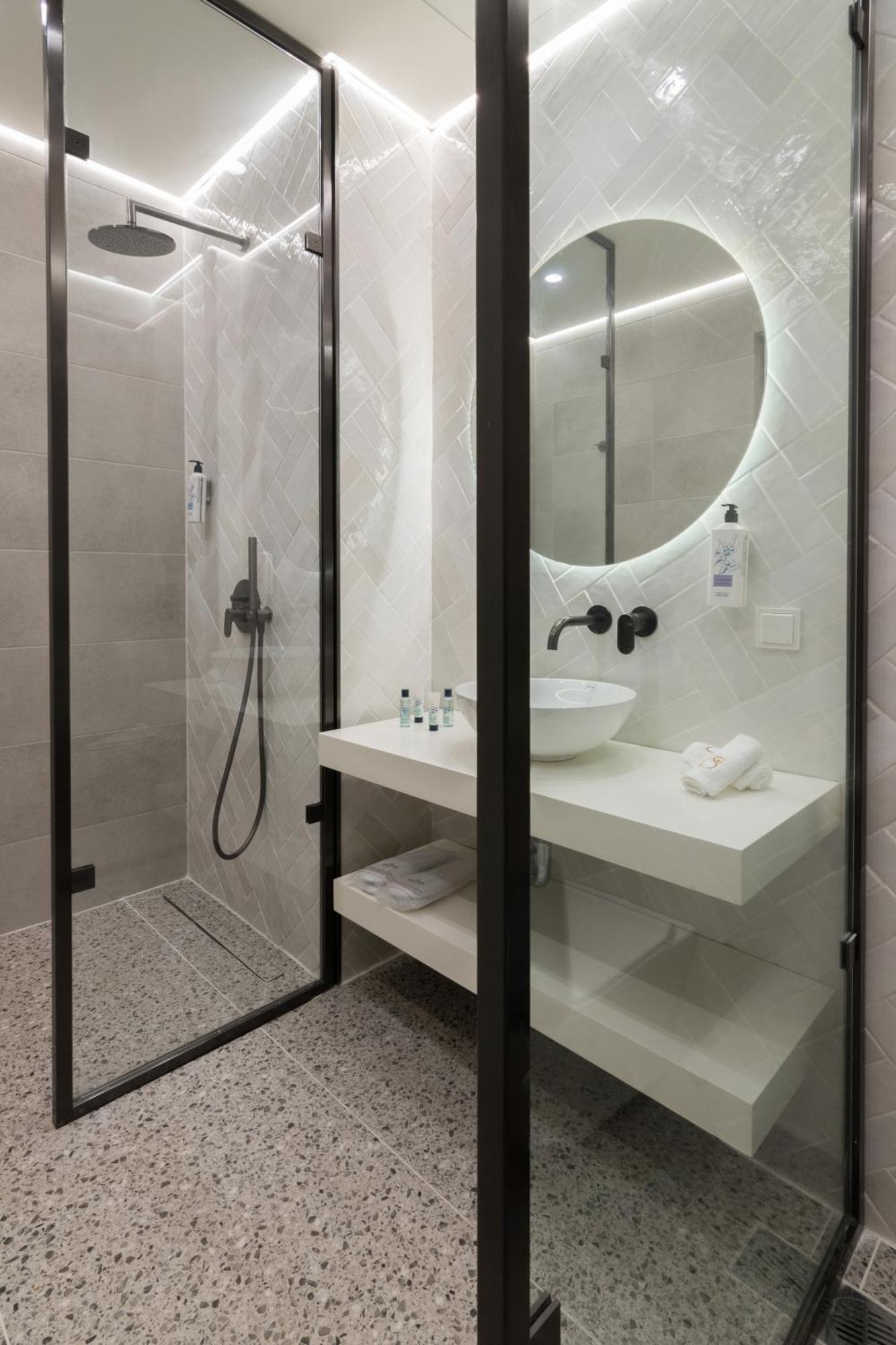 Socrates Fully Equipped Apartments With Unique Design Athena Bagian luar foto