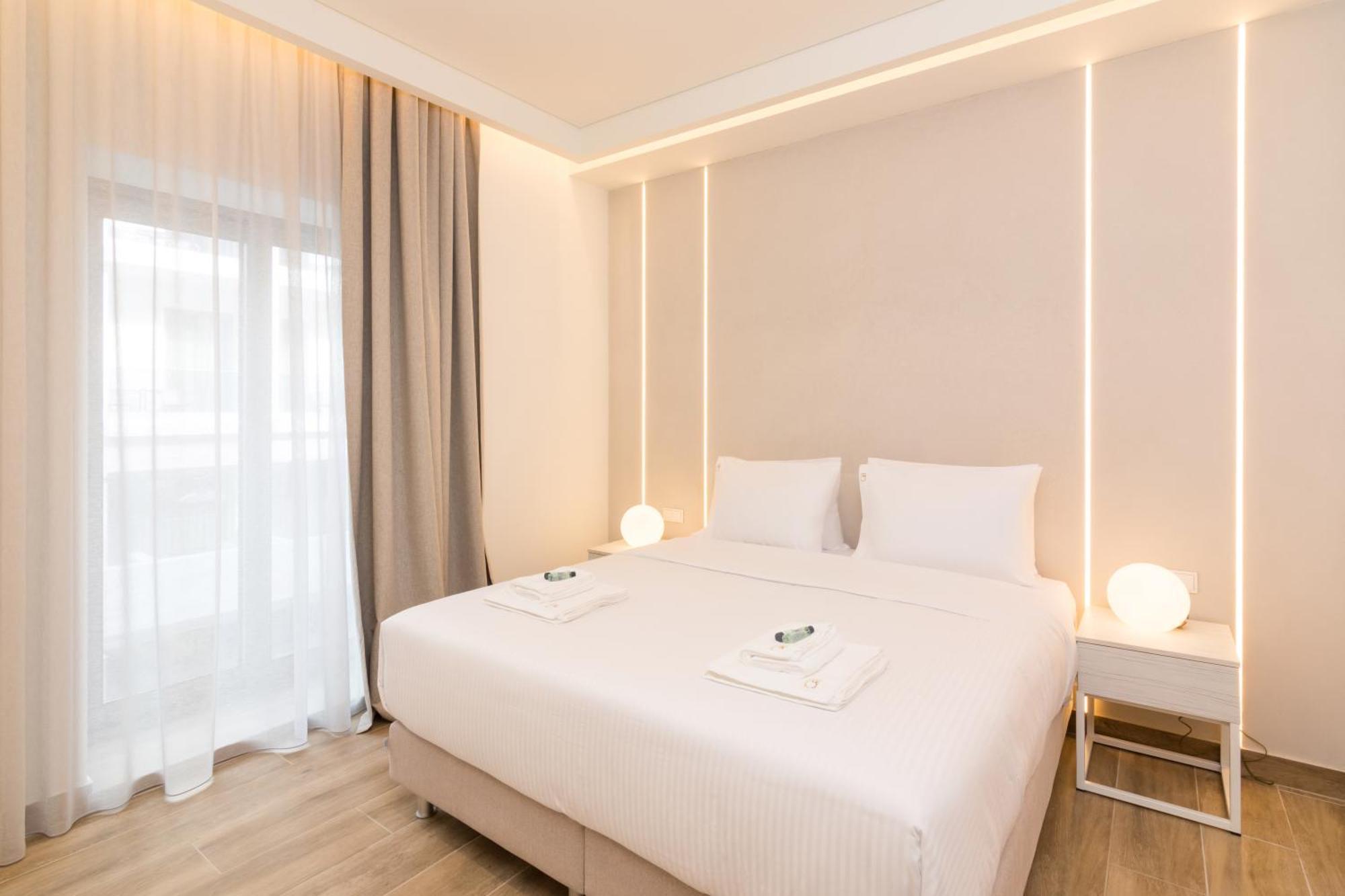 Socrates Fully Equipped Apartments With Unique Design Athena Bagian luar foto