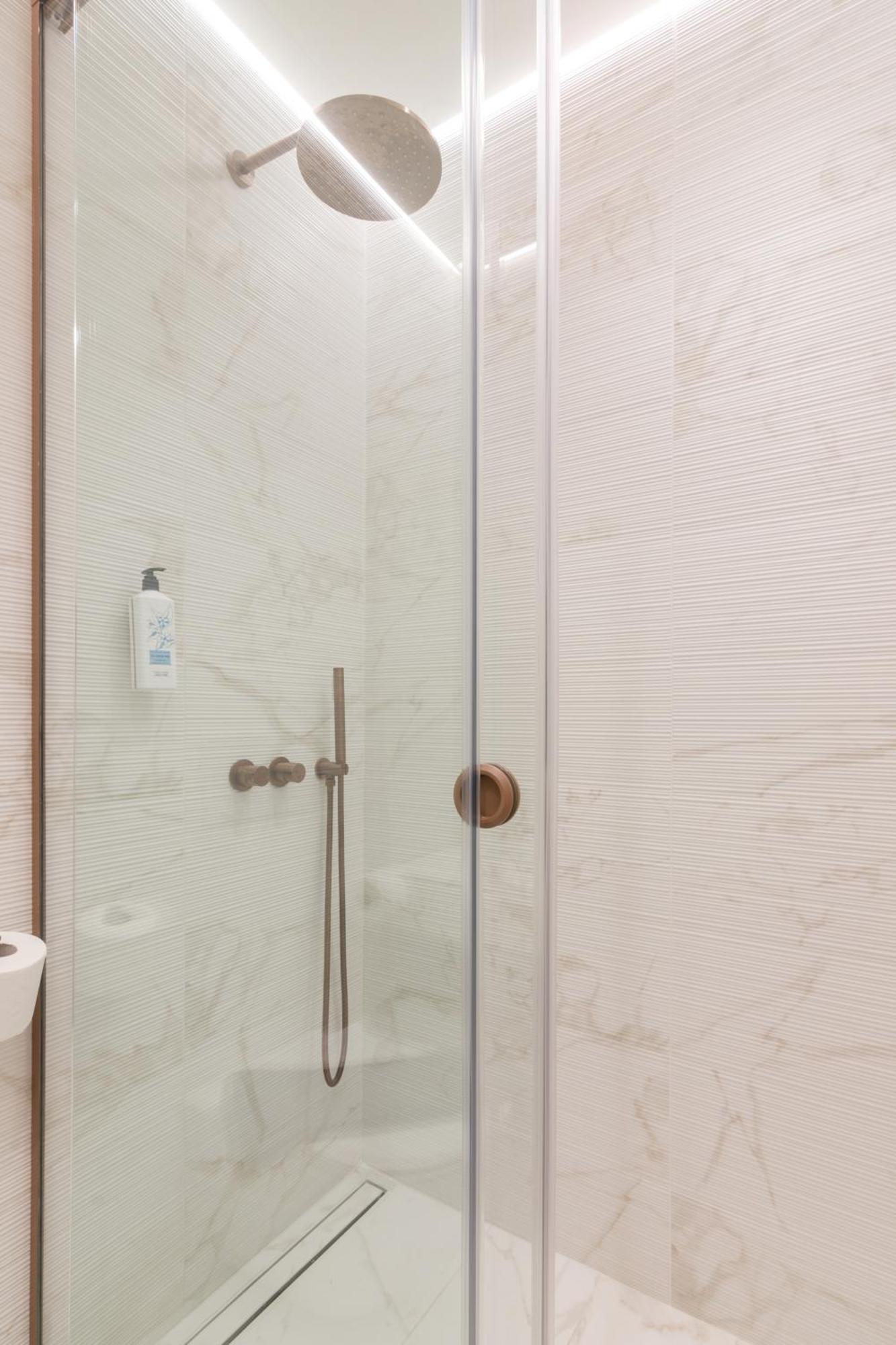 Socrates Fully Equipped Apartments With Unique Design Athena Bagian luar foto